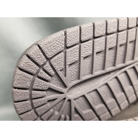 Nike Boys Jordan 1 Retro Mid (GS) 2016 OG Black Grey Size 6.5 DISPLAY MODEL! - Picture 12 of 14